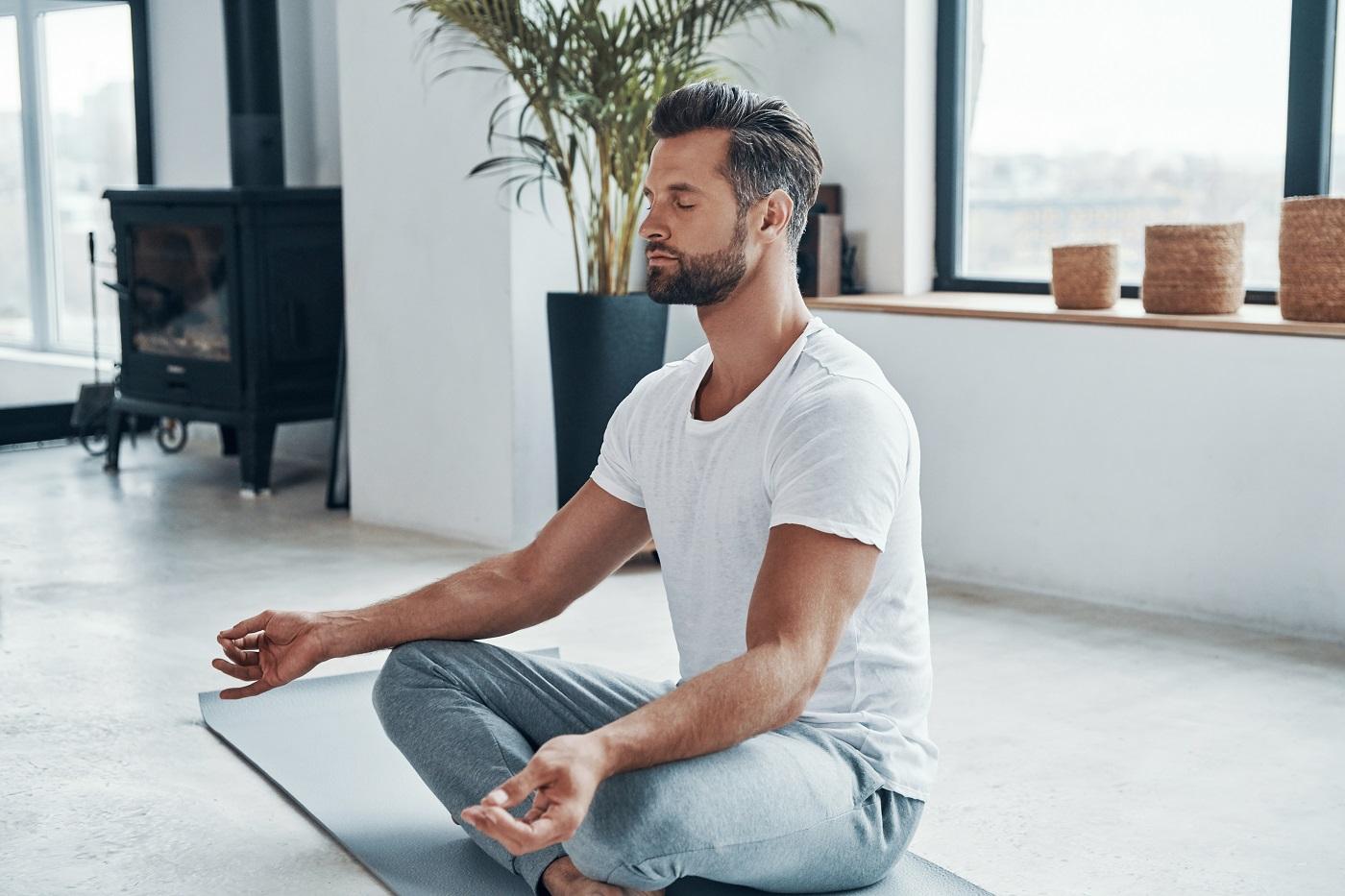 yoga para hombres